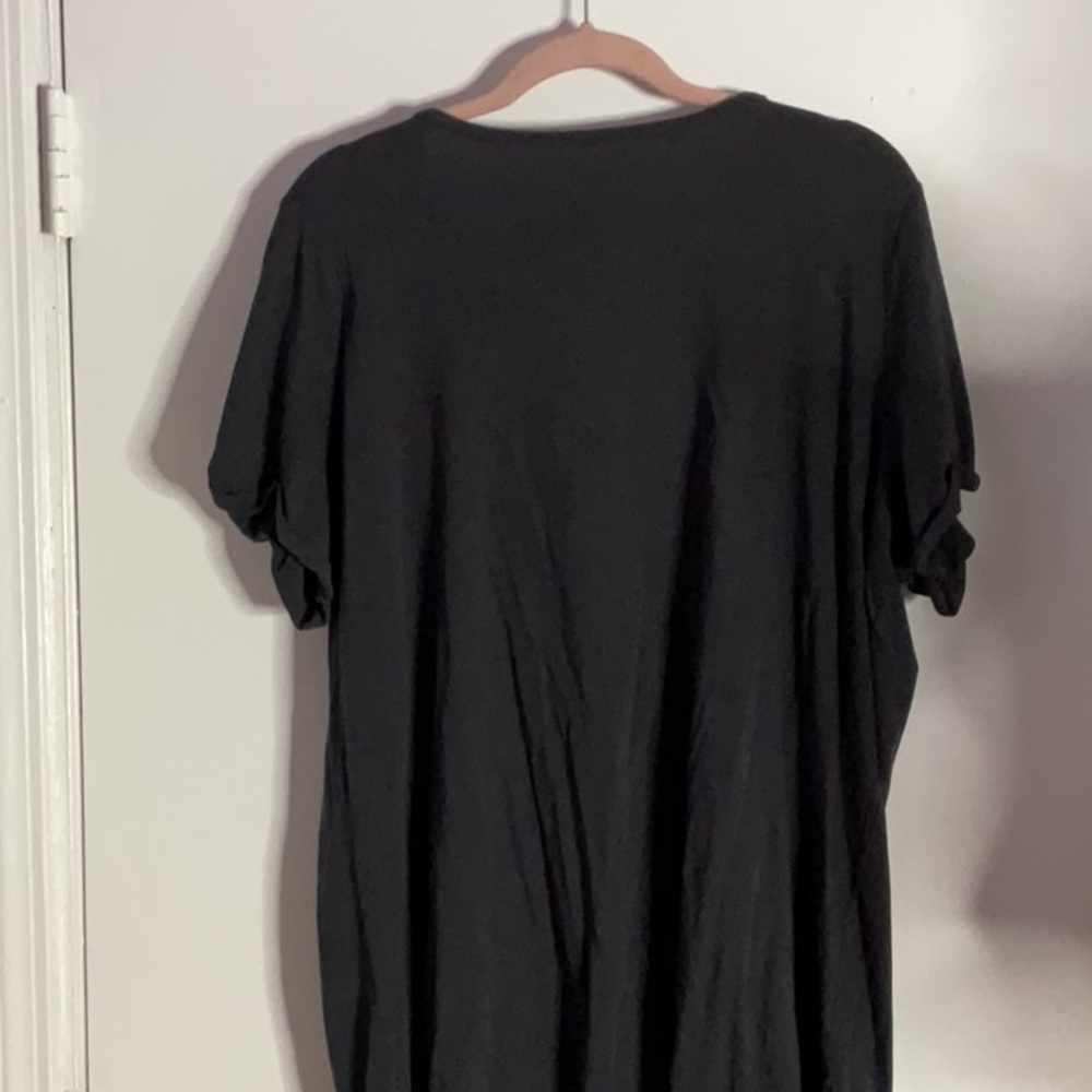 Torrid Black Pink Skull Graphic Cut Out Tee - Picture 11 of 11
